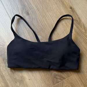 Lululemon wunder train bra